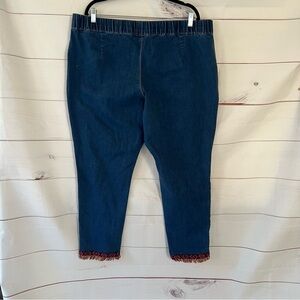 Capri women jeggings with embroidery at cuffs size 2x